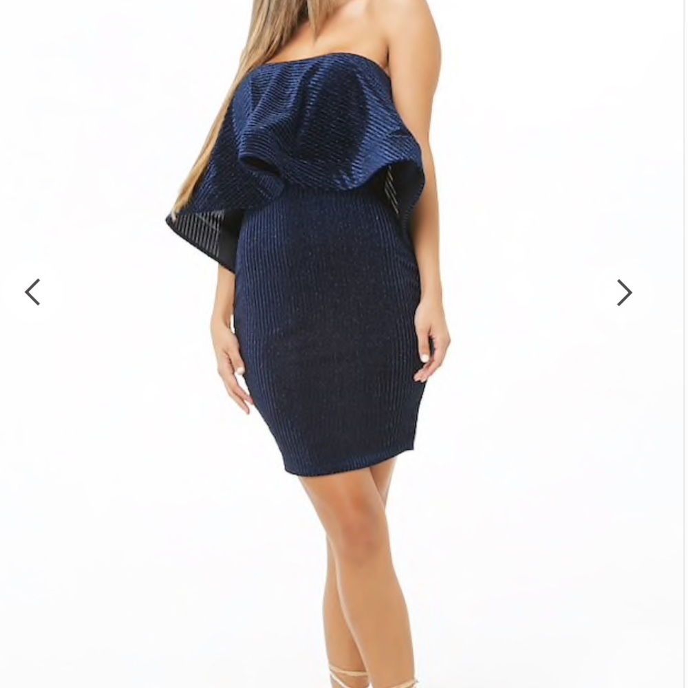 [NWT] Flounce Glitter Velvet Dress